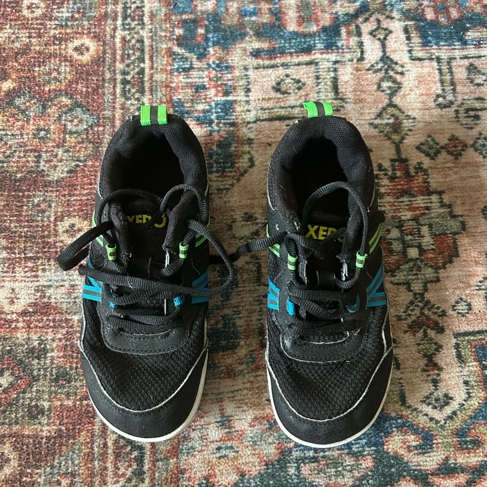 Xero Kids Sneakers (size 1)